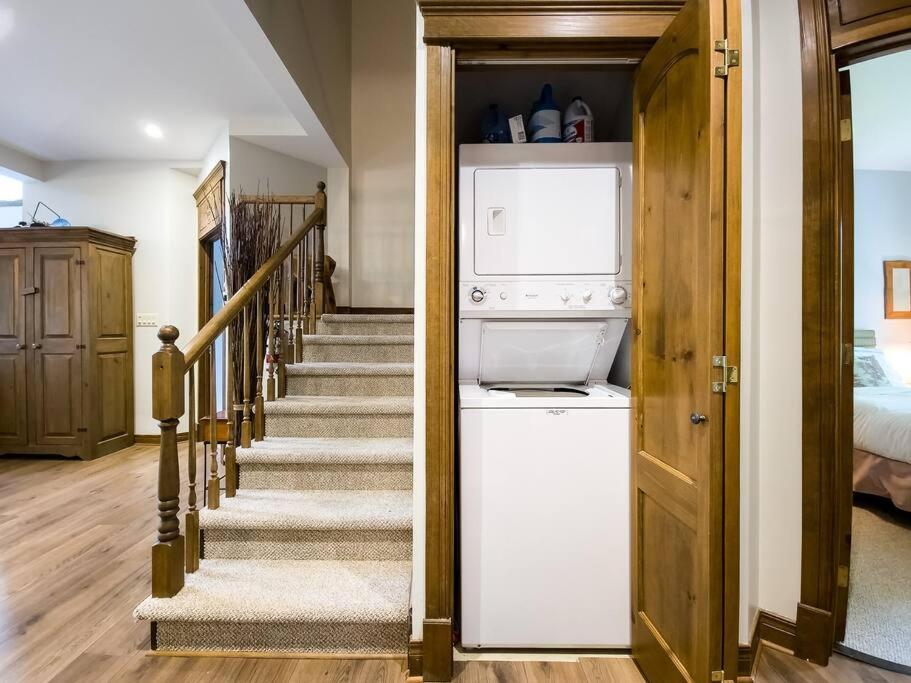 Apartament Tremblant Prestige - Manoir 108-2 Mont-Tremblant Zewnętrze zdjęcie